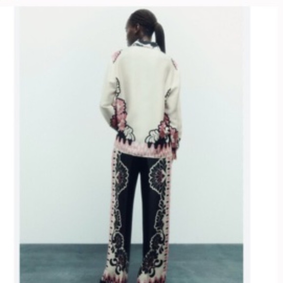 ZARA Satin Button up Blouse, Sz M - Picture 7 of 7